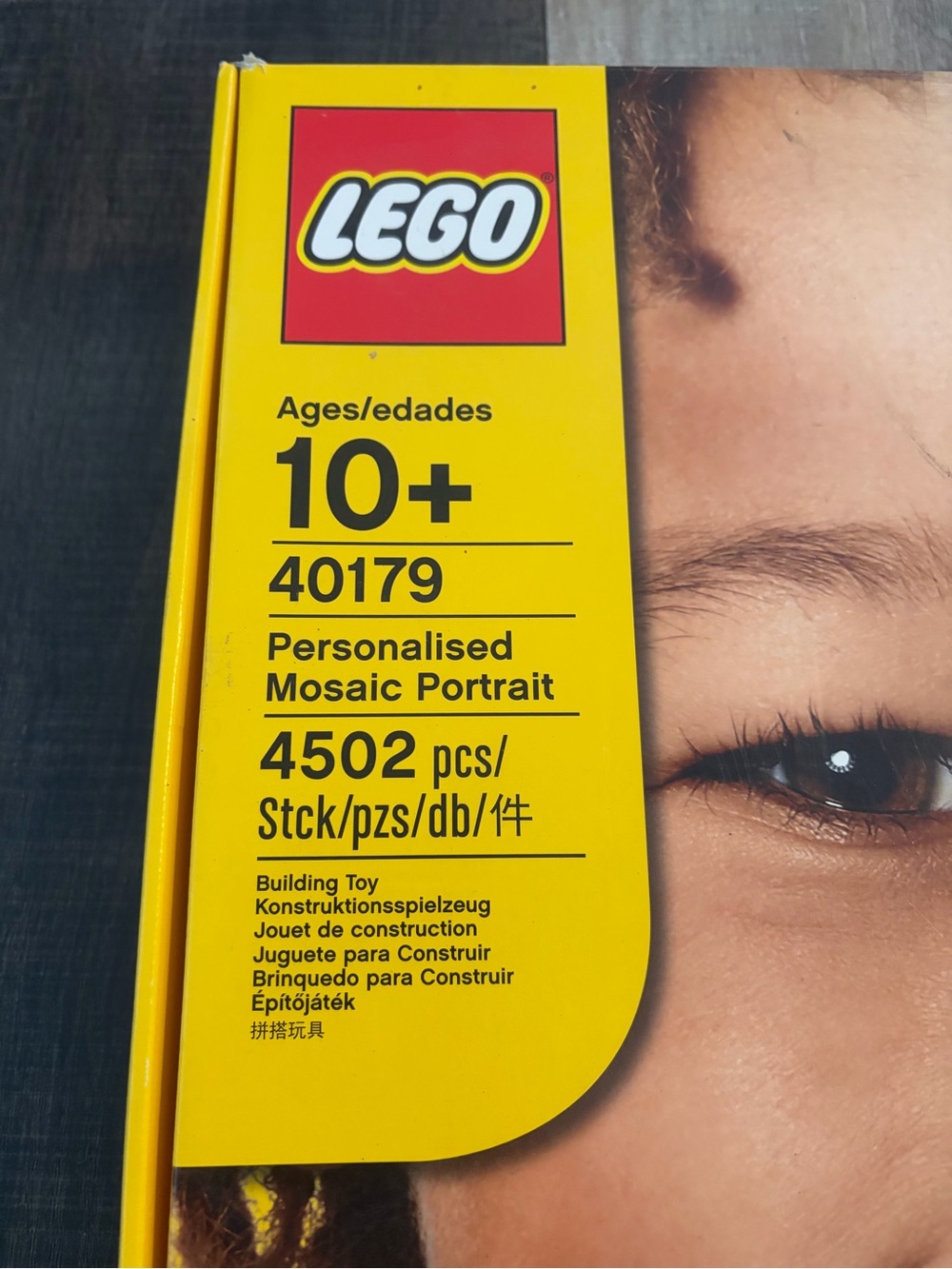 LEGO 40179 Personalised Mosaic Portrait Retired Set Open Box Complete - Picture 2 of 3